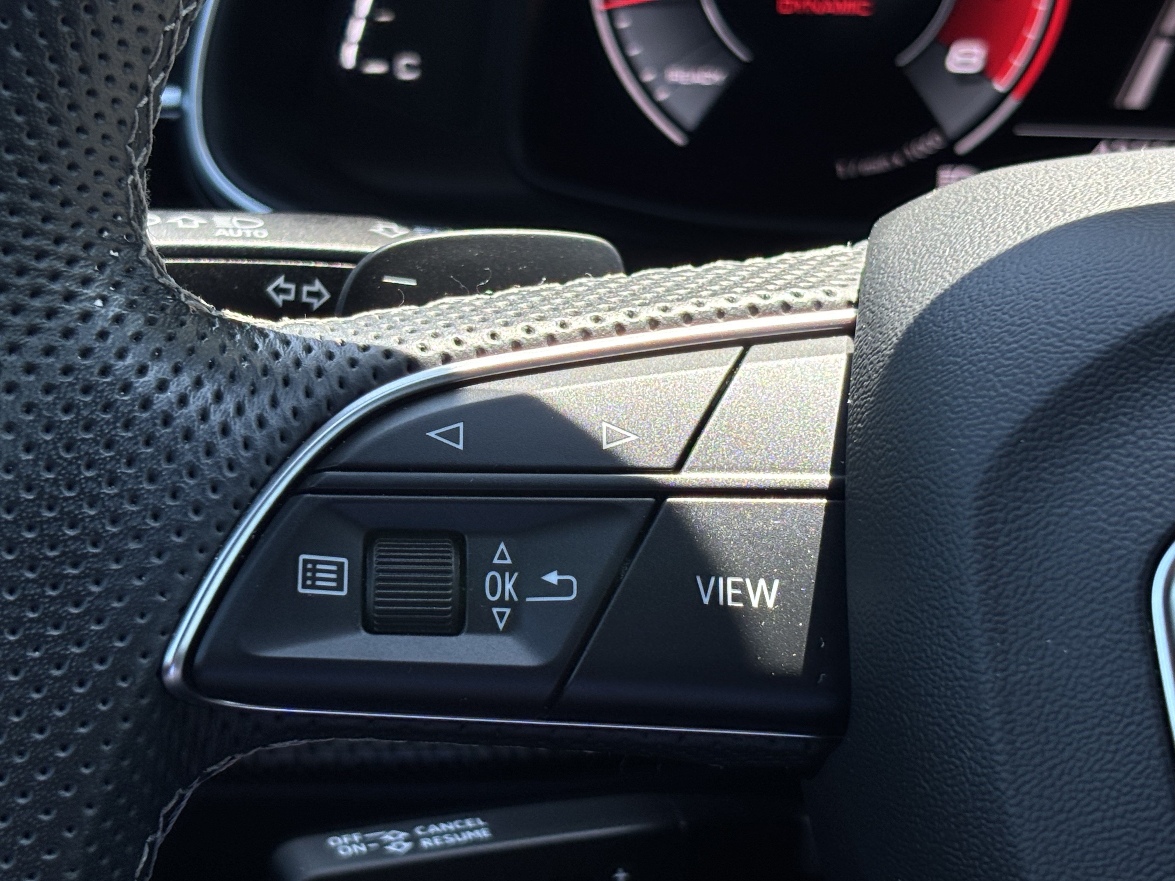 Certified 2023 Audi SQ7 Premium Plus AWD/4WD image 21