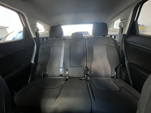 Used 2025 Kia Sportage LX image 38