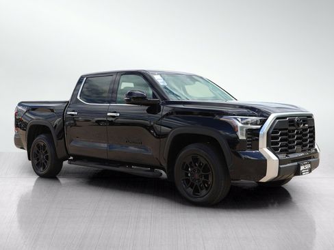 Used 2023 Toyota Tundra Limited w/ TRD Off-Road Package AWD/4WD image 7