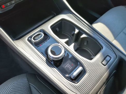 New 2026 Jeep Cherokee Laredo image 28