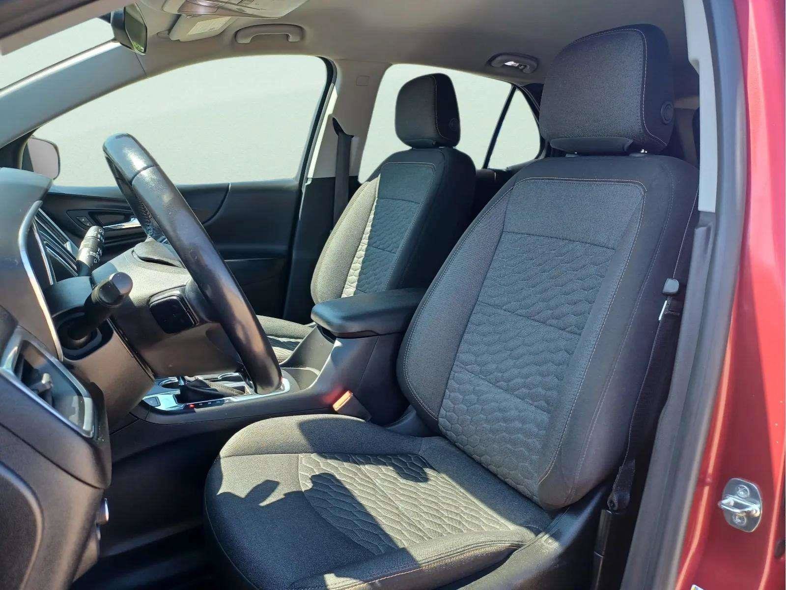 Used 2019 Chevrolet Equinox LT AWD/4WD image 10