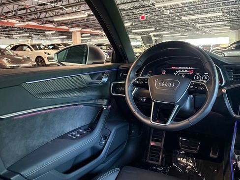 Used 2021 Audi RS 6 AWD/4WD image 15