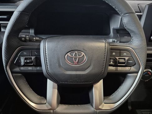 New 2026 Toyota Tacoma SR5 AWD/4WD image 18