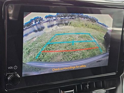 Used 2024 Toyota Corolla LE FWD image 13