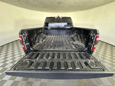 Used 2022 RAM 1500 Big Horn w/ Built-to-serve Edition AWD/4WD image 40