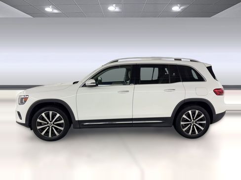 Certified 2022 Mercedes-Benz GLB 250 image 2