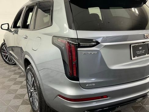 Used 2023 Cadillac XT6 Sport w/ Technology Package AWD/4WD image 31