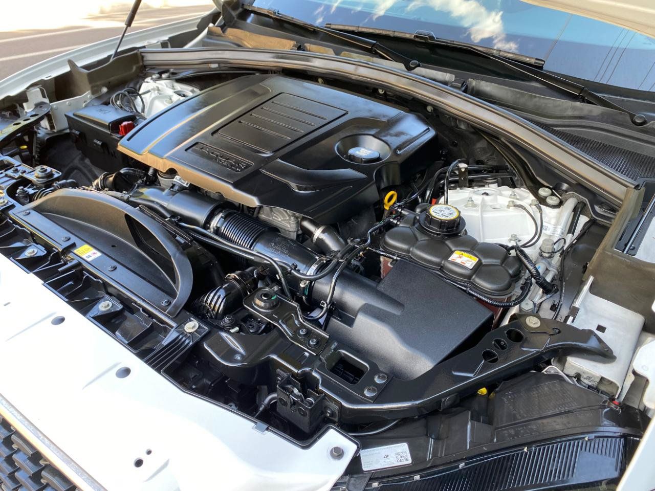 Used 2022 Jaguar F-PACE S AWD/4WD image 10