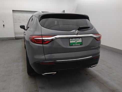 Used 2019 Buick Enclave Essence image 6