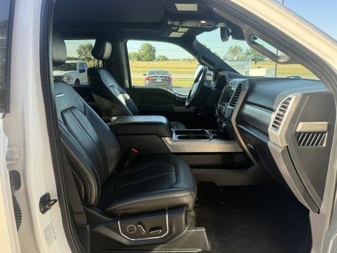 Used 2017 Ford F350 Platinum w/ Platinum Ultimate Package AWD/4WD image 8