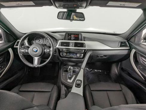Used 2016 BMW 320i Sedan image 26