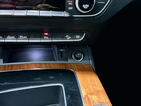 Certified 2023 Audi Q5 2.0T Premium Plus w/ Premium Plus Package image 34