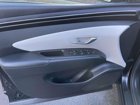 Used 2024 Hyundai Tucson SE image 26