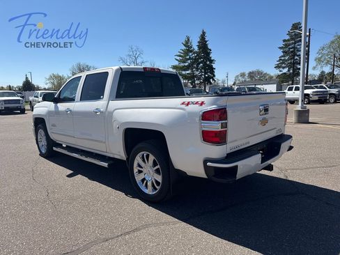 Used 2015 Chevrolet Silverado 1500 High Country w/ High Country Premium Package AWD/4WD image 3