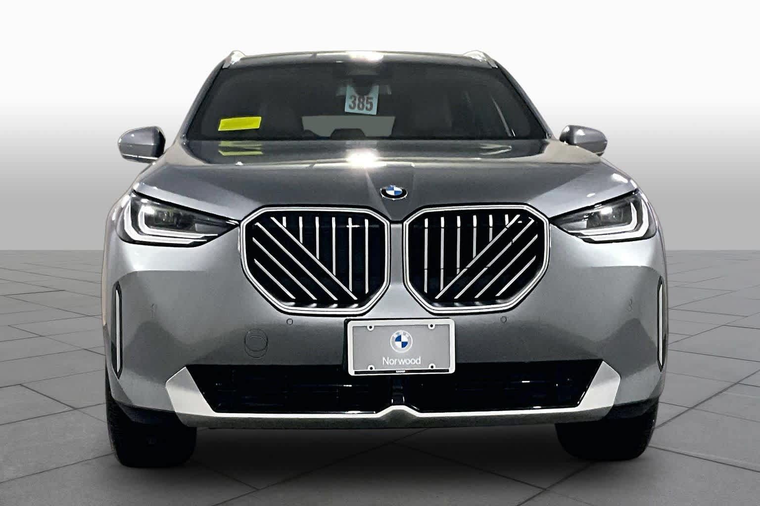 Used 2026 BMW X3 xDrive30i w/ Convenience Package AWD/4WD image 3