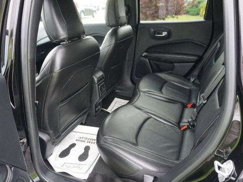 Used 2021 Jeep Compass Latitude FWD image 8