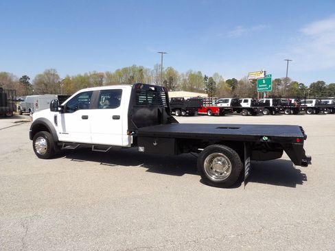 Used 2021 Ford F550 image 4