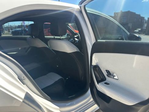 Used 2019 Mercedes-Benz A 220 4MATIC image 14