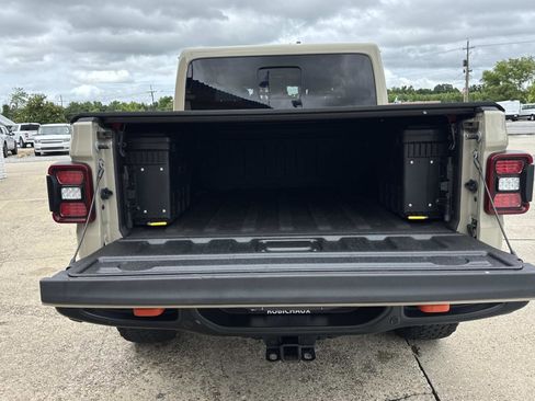 Used 2020 Jeep Gladiator Mojave AWD/4WD image 8