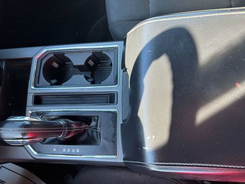 Used 2018 Ford F150 XLT w/ Equipment Group 302A Luxury image 23