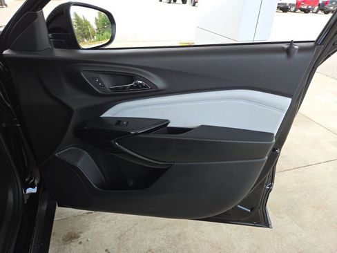 New 2026 Chevrolet Trax LT w/ Driver Confidence Package image 41