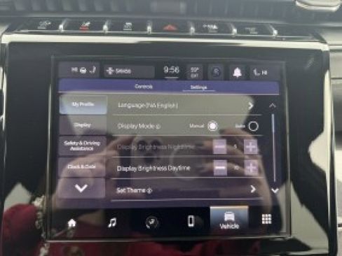 Used 2022 Jeep Grand Cherokee Altitude image 24