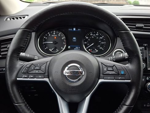 Used 2022 Nissan Rogue Sport SL w/ Premium Package AWD/4WD image 21
