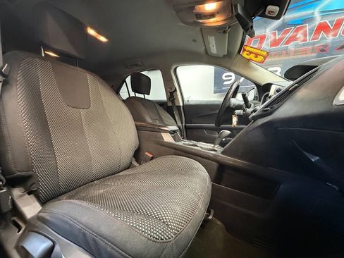Used 2013 Chevrolet Equinox LT w/ Driver Convenience Package AWD/4WD image 4