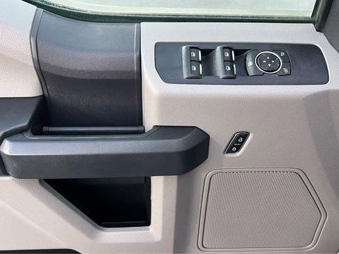 Used 2022 Ford F350 XL w/ Power Equipment Group image 30