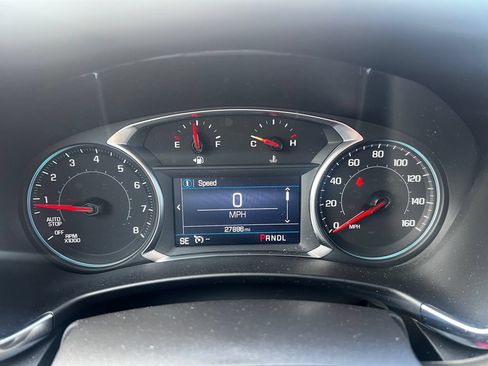 Used 2024 Chevrolet Equinox LT FWD image 5