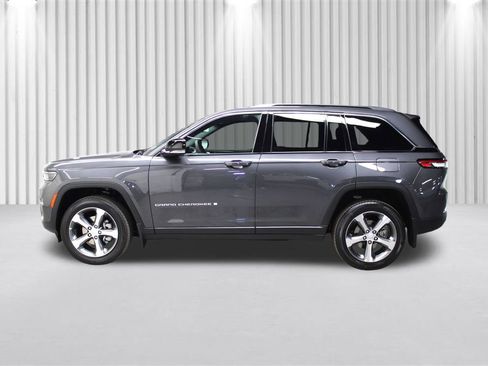 New 2025 Jeep Grand Cherokee Limited w/ Luxury Tech Group II image 7