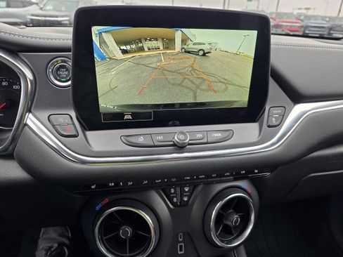 Used 2024 Chevrolet Blazer LT w/ Convenience Package image 7