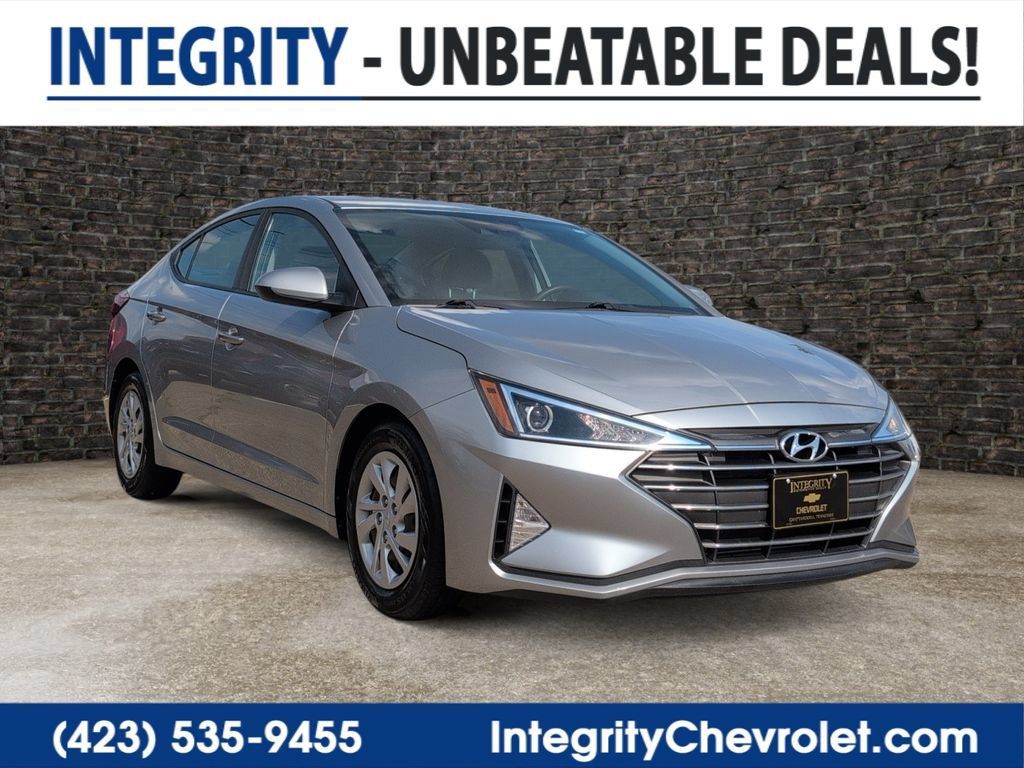 Used 2020 Hyundai Elantra SE FWD image 1
