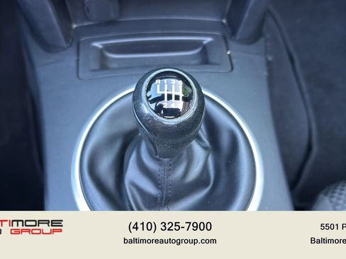 Used 2006 MAZDA MX-5 Miata Sport w/ Suspension Pkg image 15