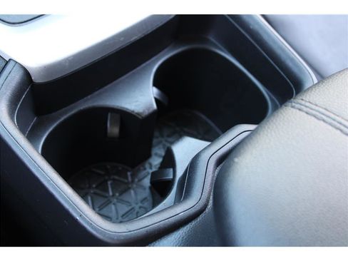 Used 2021 Toyota RAV4 XLE Premium AWD/4WD image 28