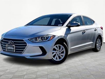 Used 2017 Hyundai Elantra SE