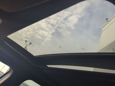 Used 2022 Mitsubishi Outlander SE image 38