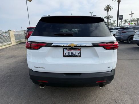 Used 2023 Chevrolet Traverse LT image 5