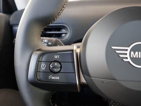 Used 2025 MINI Cooper S image 12