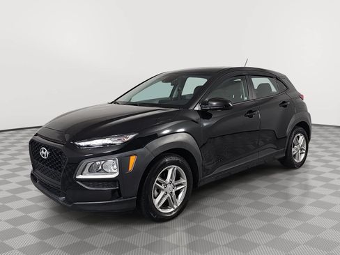 Used 2021 Hyundai Kona SE w/ Cargo Package FWD image 4