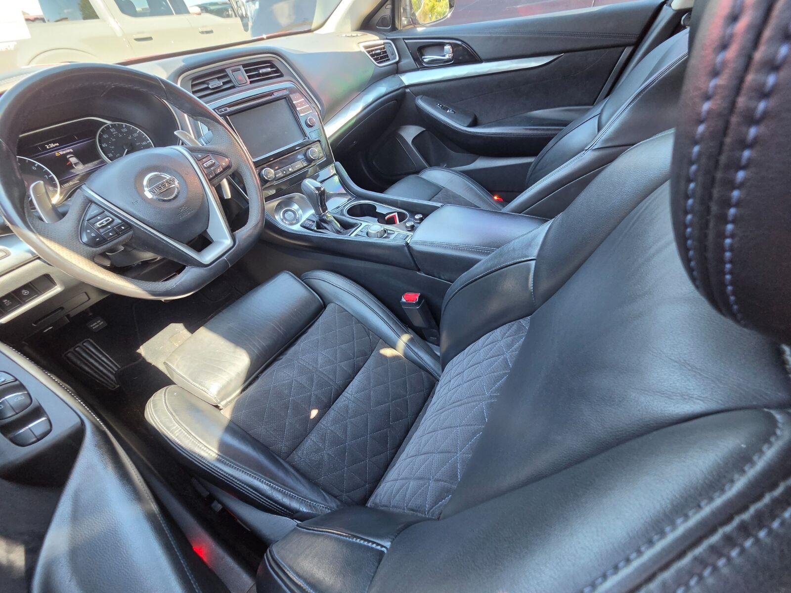 Used 2016 Nissan Maxima SR FWD image 8