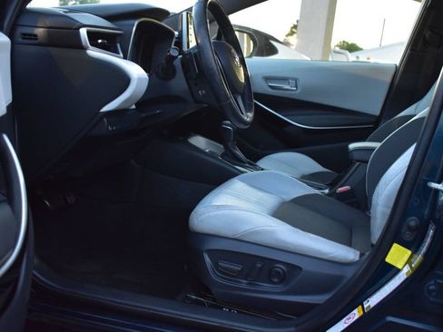 Used 2020 Toyota Corolla XSE FWD image 15