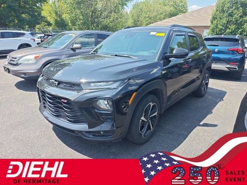 Used 2023 Chevrolet TrailBlazer RS w/ Sun and Liftgate Package AWD/4WD image 1