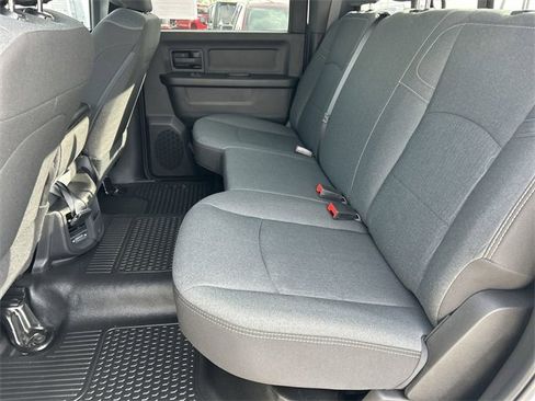 Used 2023 RAM 2500 Tradesman w/ Chrome Appearance Group image 7