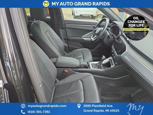 Used 2022 Audi Q3 2.0T Premium image 31