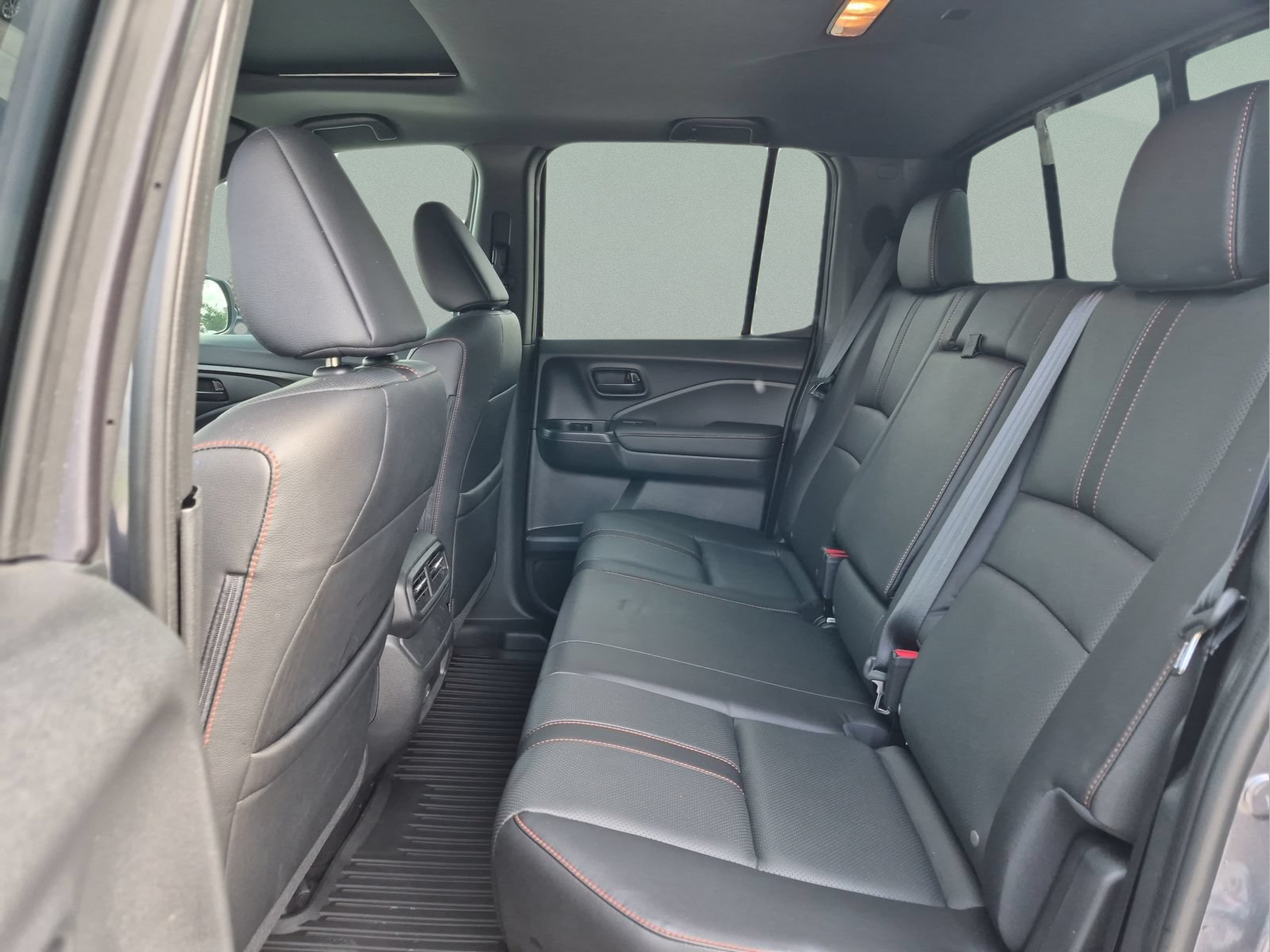 Certified 2025 Honda Ridgeline TrailSport image 18