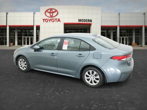 New 2026 Toyota Corolla LE FWD image 4