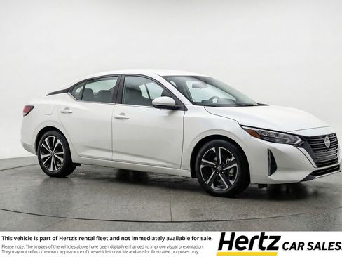 Used 2025 Nissan Sentra SV image 1