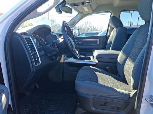 Used 2018 RAM 1500 Big Horn image 13