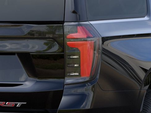 New 2026 Chevrolet Suburban RST AWD/4WD image 11